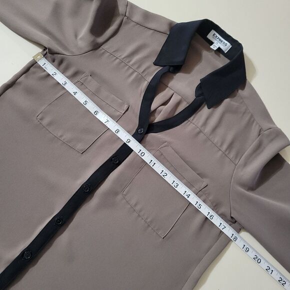 Express Portofino Taupe Button Down Blouse Black Trim - Picture 5 of 14